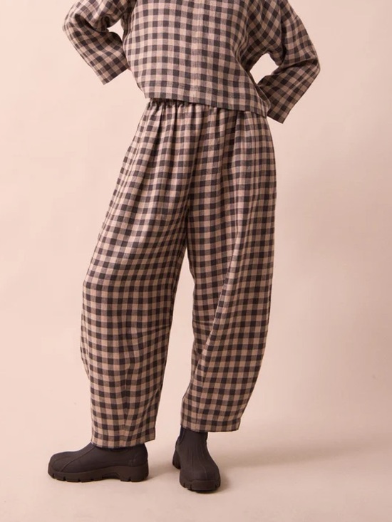 Beyond Nine Pants - Beyond Nine Daisy Linen Pants in Stone Gingham